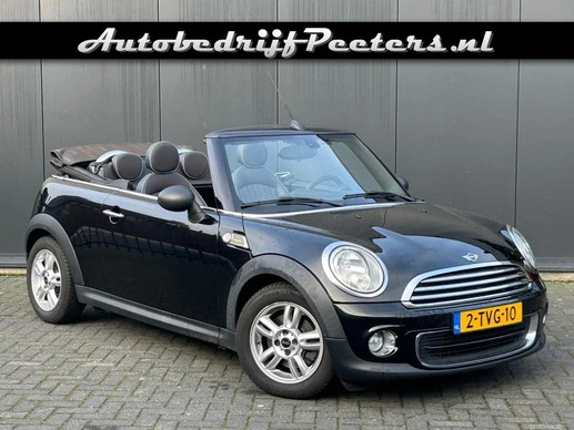 MINI Cabrio - Afbeelding 1 van 12