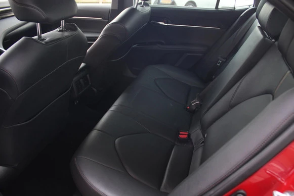 Toyota Camry - Afbeelding 14 van 30