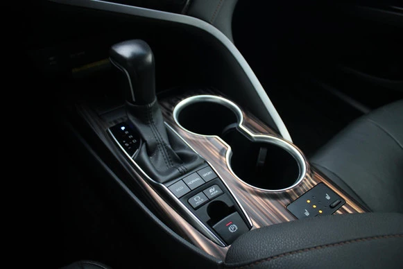 Toyota Camry - Afbeelding 19 van 30