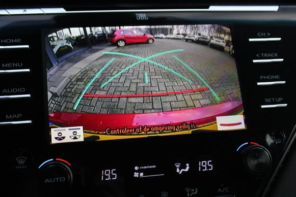 Toyota Camry - Afbeelding 26 van 30