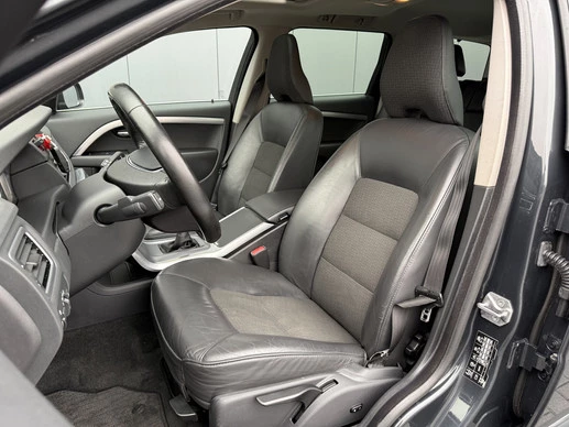 Volvo V70 - Afbeelding 4 van 30