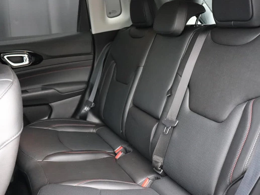 Jeep Compass - Afbeelding 8 van 25