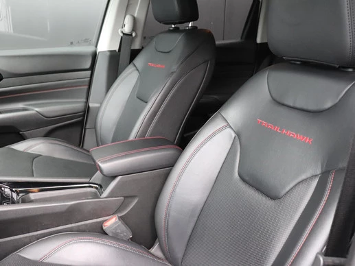 Jeep Compass - Afbeelding 9 van 25