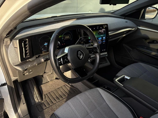 Renault Megane E-Tech - Afbeelding 15 van 30