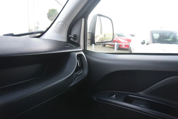 Fiat Doblò - Afbeelding 18 van 19