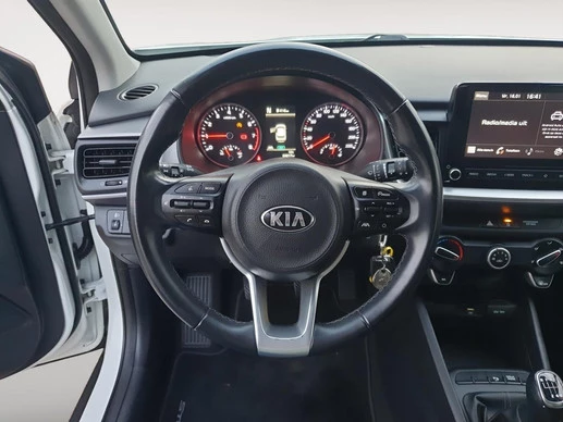 Kia Stonic - Afbeelding 19 van 30