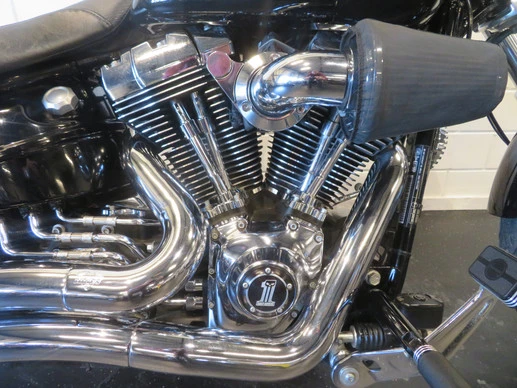 Harley-Davidson Breakout - Afbeelding 6 van 15