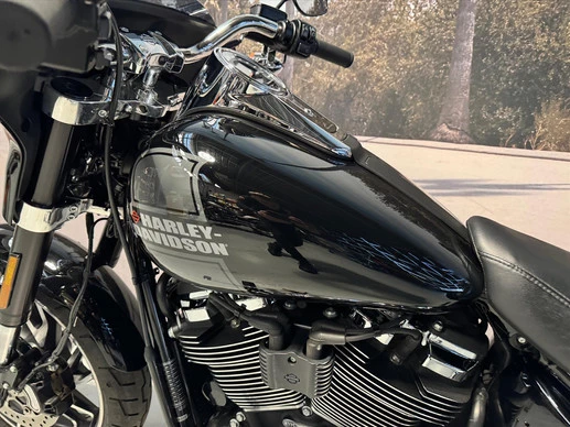 Harley-Davidson Sport Glide - Afbeelding 8 van 10