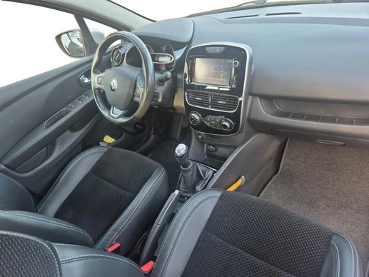 Renault Clio - Afbeelding 20 van 24
