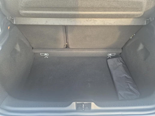 Renault Clio - Afbeelding 23 van 24