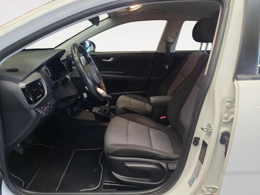 Kia Stonic - Afbeelding 12 van 30