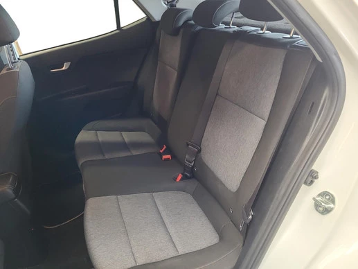 Kia Stonic - Afbeelding 14 van 30