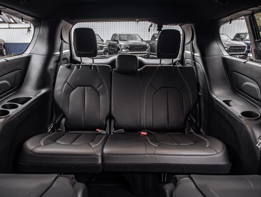 Chrysler Pacifica - Afbeelding 14 van 25