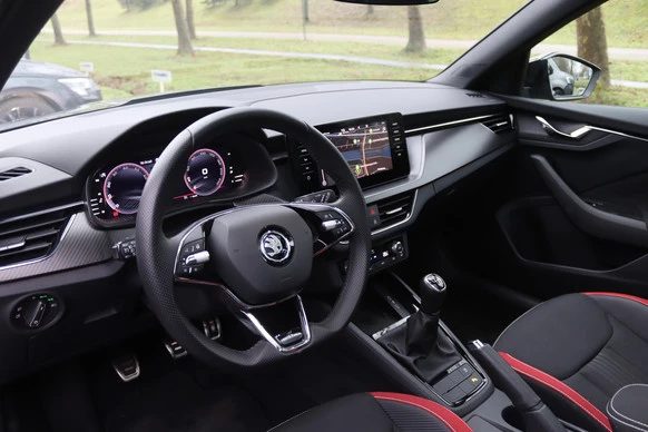 Škoda Kamiq - Afbeelding 10 van 30