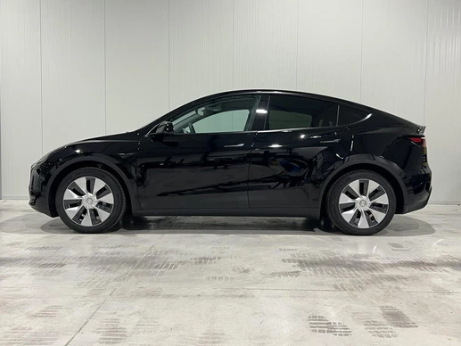 Tesla Model Y - Afbeelding 2 van 17