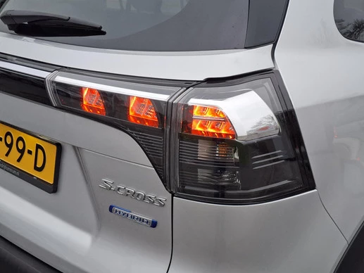 Suzuki S-Cross - Afbeelding 25 van 30