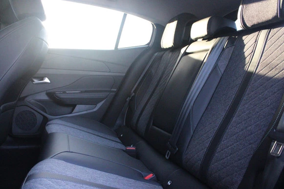 Peugeot 408 - Afbeelding 8 van 30