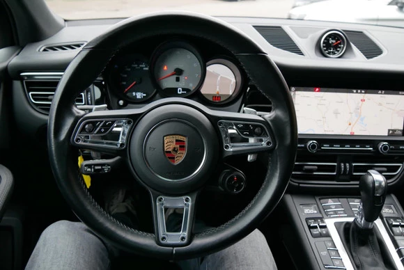Porsche Macan - Afbeelding 17 van 26