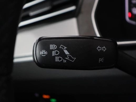 Volkswagen Passat - Afbeelding 11 van 30