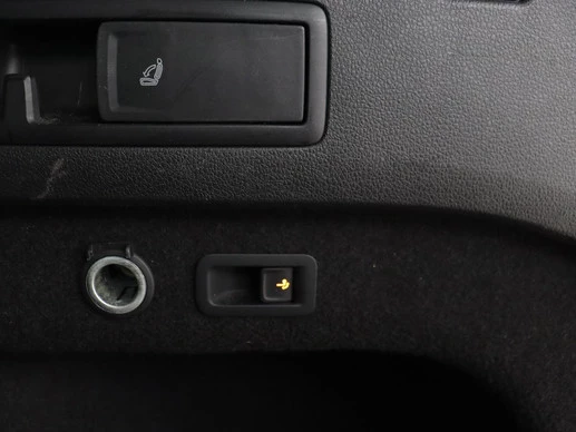 Volkswagen Passat - Afbeelding 15 van 30