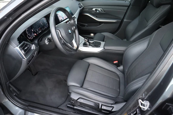 BMW 3 Serie - Afbeelding 17 van 30