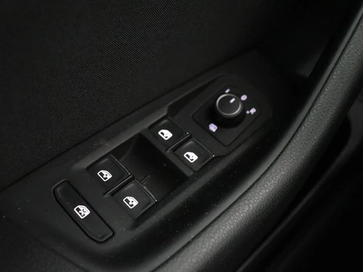 Volkswagen Passat - Afbeelding 11 van 30