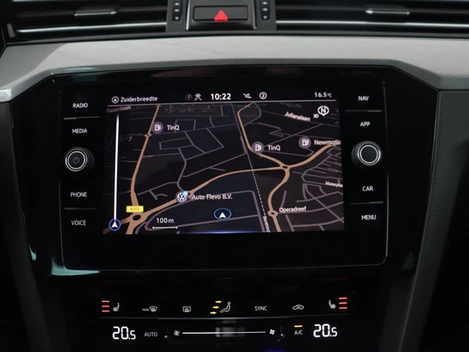 Volkswagen Passat - Afbeelding 14 van 30