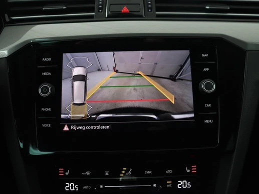 Volkswagen Passat - Afbeelding 15 van 30