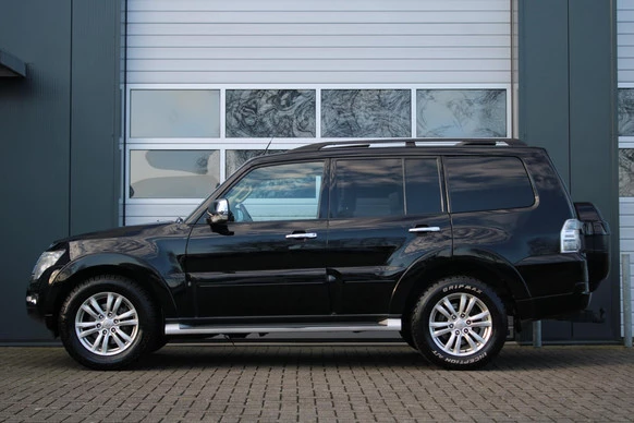 Mitsubishi Pajero - Afbeelding 3 van 30