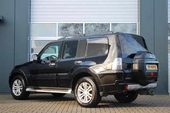 Mitsubishi Pajero - Afbeelding 4 van 30