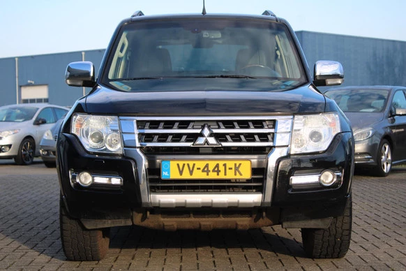 Mitsubishi Pajero - Afbeelding 11 van 30