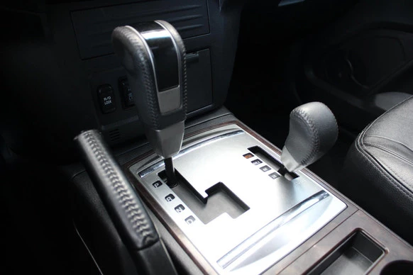 Mitsubishi Pajero - Afbeelding 27 van 30