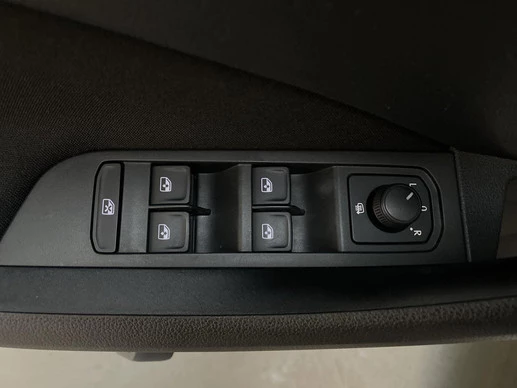 Škoda Kamiq - Afbeelding 18 van 25