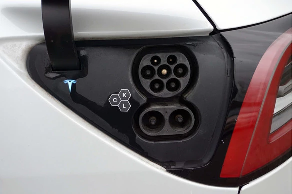 Tesla Model Y - Afbeelding 21 van 30