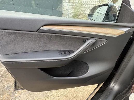 Tesla Model Y - Afbeelding 5 van 20