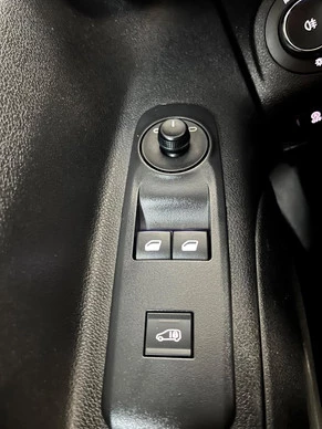 Opel Combo - Afbeelding 17 van 30