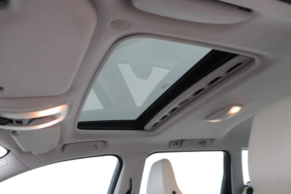 Volvo V70 - Afbeelding 13 van 30