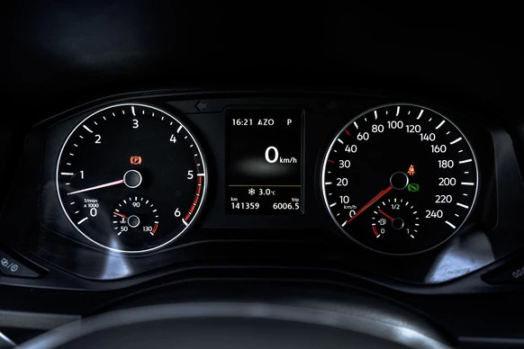 Volkswagen Amarok - Afbeelding 16 van 30