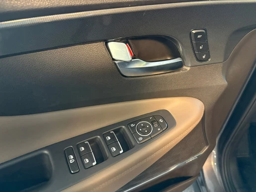 Hyundai Santa Fe - Afbeelding 11 van 27