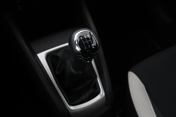 Nissan Micra - Afbeelding 24 van 30