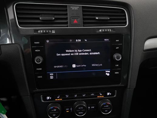 Volkswagen Golf - Afbeelding 16 van 30