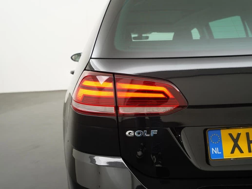 Volkswagen Golf - Afbeelding 21 van 30