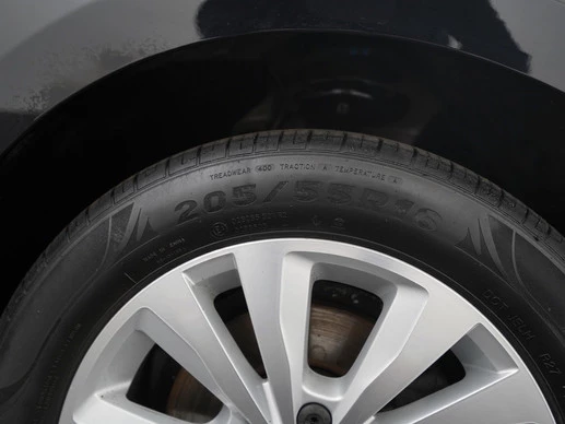 Volkswagen Golf - Afbeelding 29 van 30