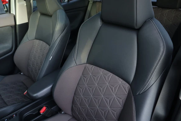 Toyota Yaris Cross - Afbeelding 18 van 30