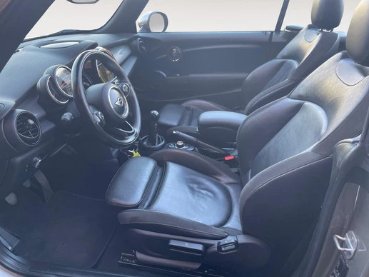 MINI Cooper Cabrio - Afbeelding 13 van 30