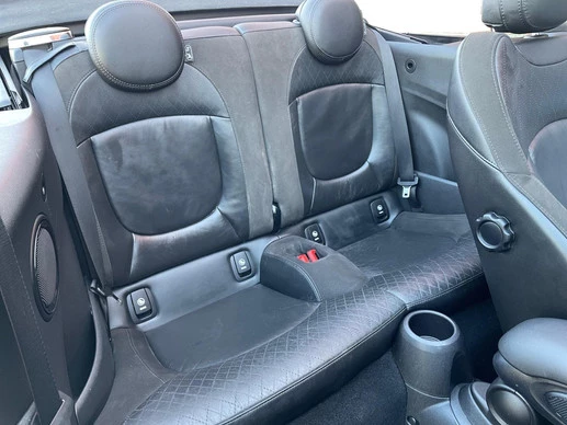 MINI Cooper Cabrio - Afbeelding 14 van 30