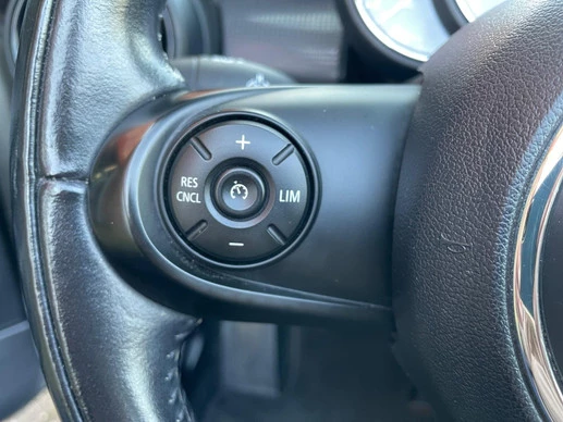 MINI Cooper Cabrio - Afbeelding 19 van 30