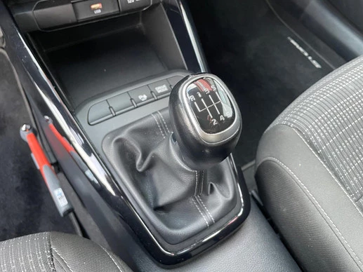 Kia Stonic - Afbeelding 19 van 30