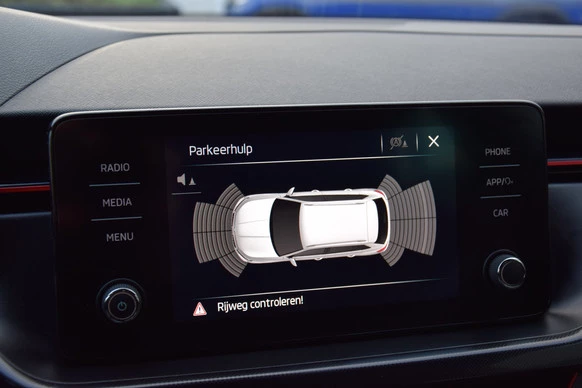 Škoda Kamiq - Afbeelding 25 van 30