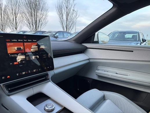 Polestar 4 - Afbeelding 10 van 19